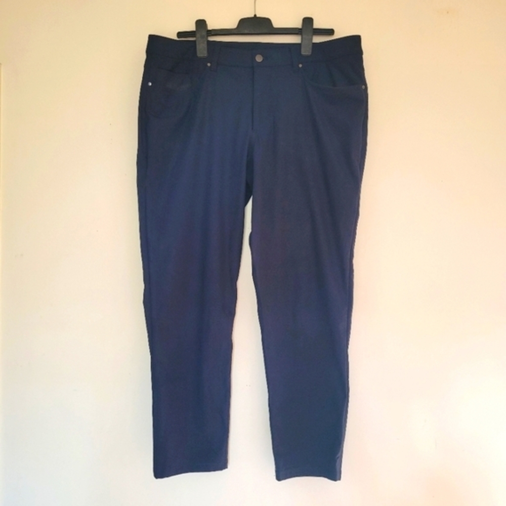 Lululemon ABC pants,2022,Classic-Fit 6 pocket,WARPSTREME,True navy